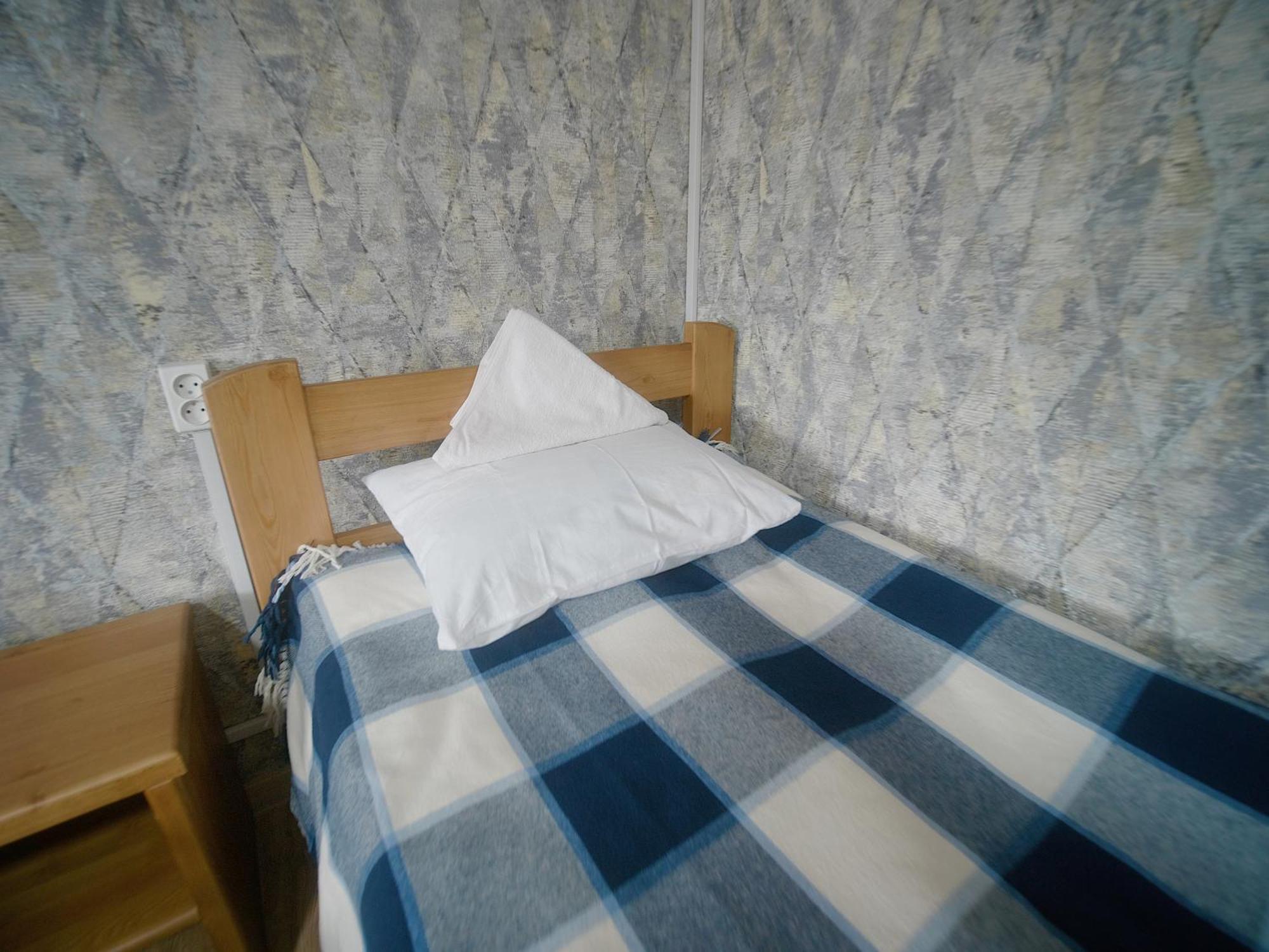 Guesthouse Alakol Каракол Екстериор снимка