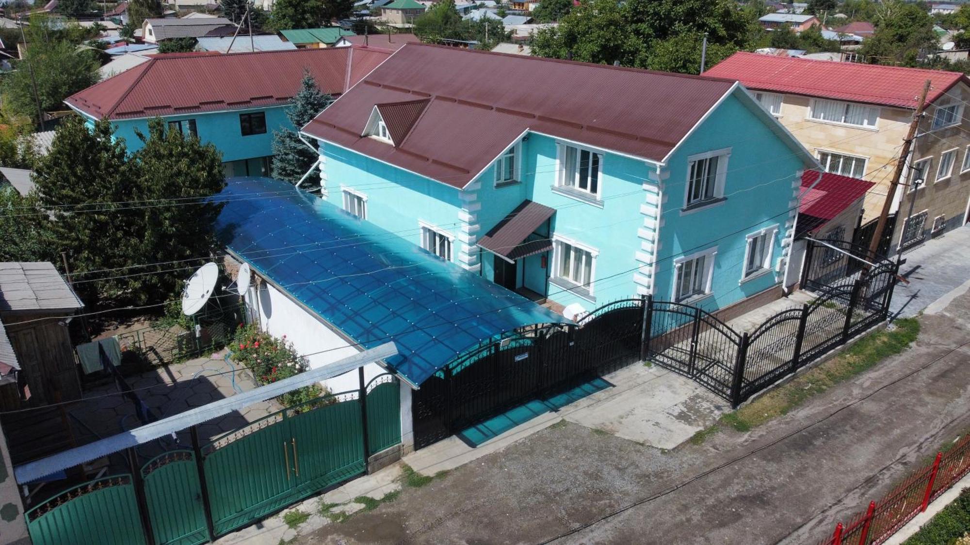 Guesthouse Alakol Каракол Екстериор снимка